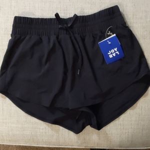 Running shorts
